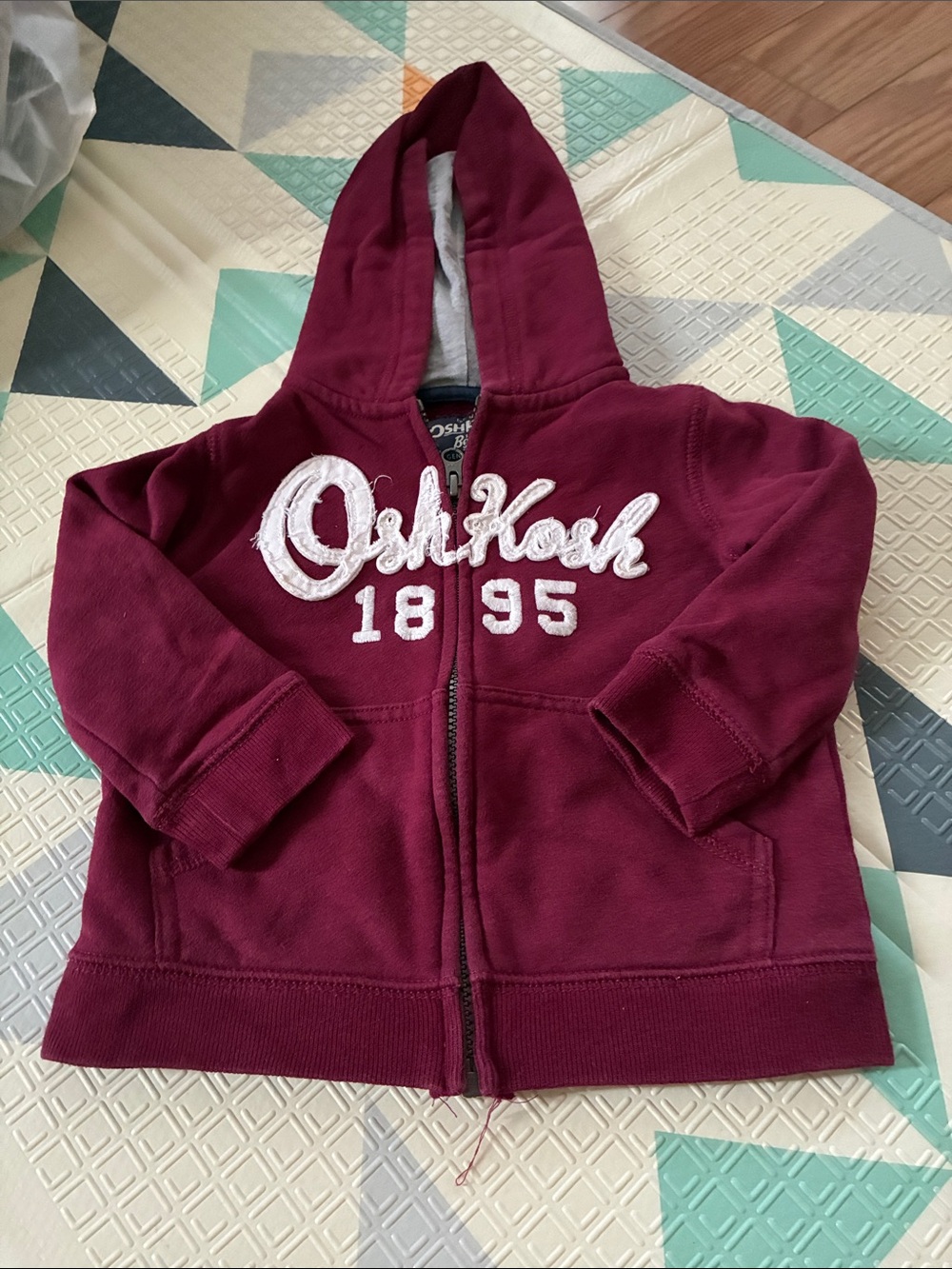 20/25$ 🧸 OshKosh B'gosh Burgundy Zip Hoodie for Kids